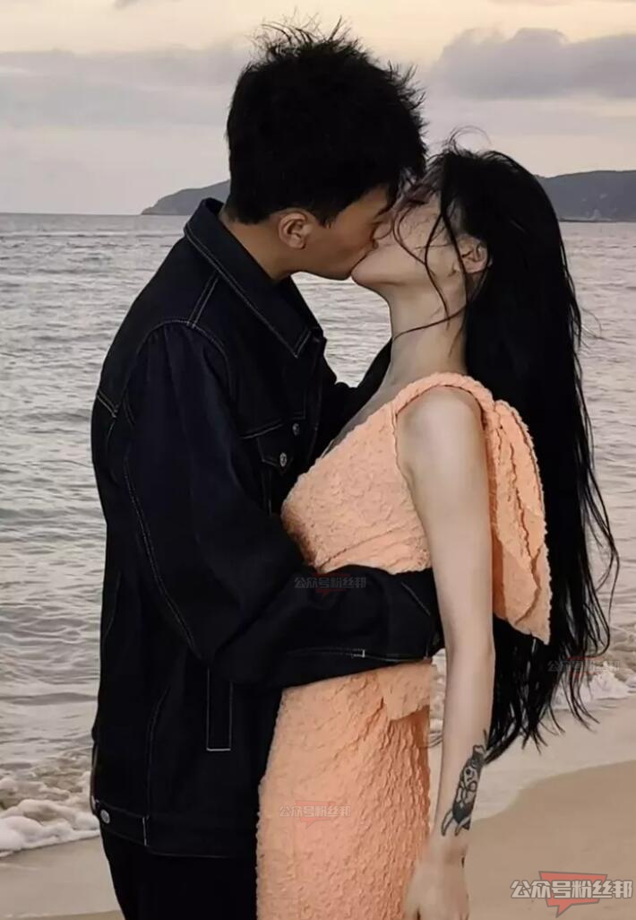 快手網紅薛小婉任權情人節複合，三亞海邊浪漫相吻，已經進行了求婚