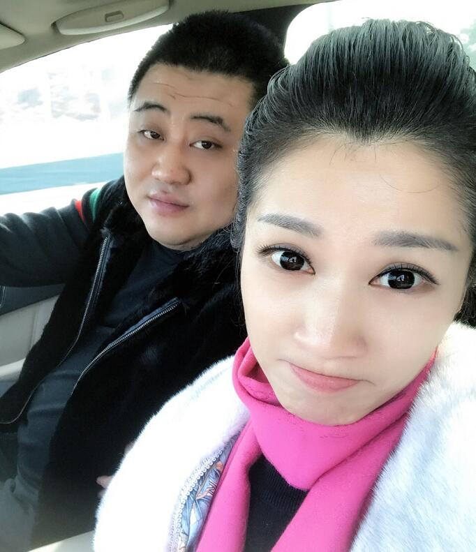 YY主播娜寶的榜一豪氣贈送送保時捷 首談主播結婚不影響唱歌直播