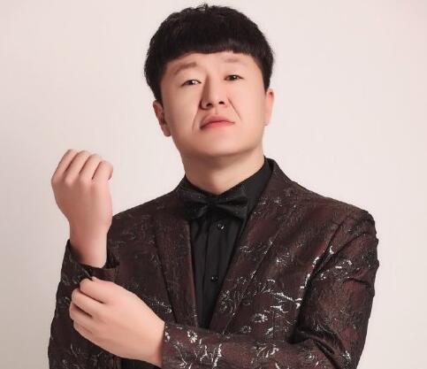 大佛王冕兩次相遇，禮尚往來各輸贏一次，賽後大佛獻歌獲讚