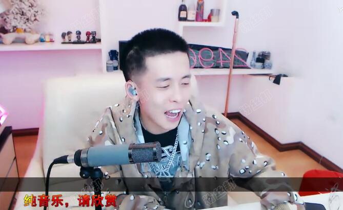 王小源王冕大戰事件始末，互開專場嘲諷，網友表示都是炒作為了Y幣