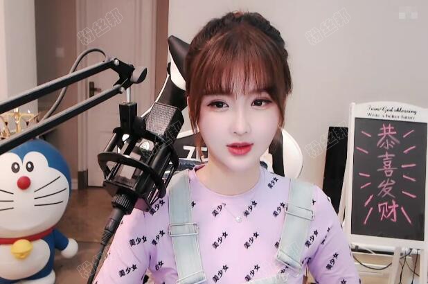 YY真正的神豪蘇小凡是誰，真實身份為“龍太子”，實力持久有什麼背景