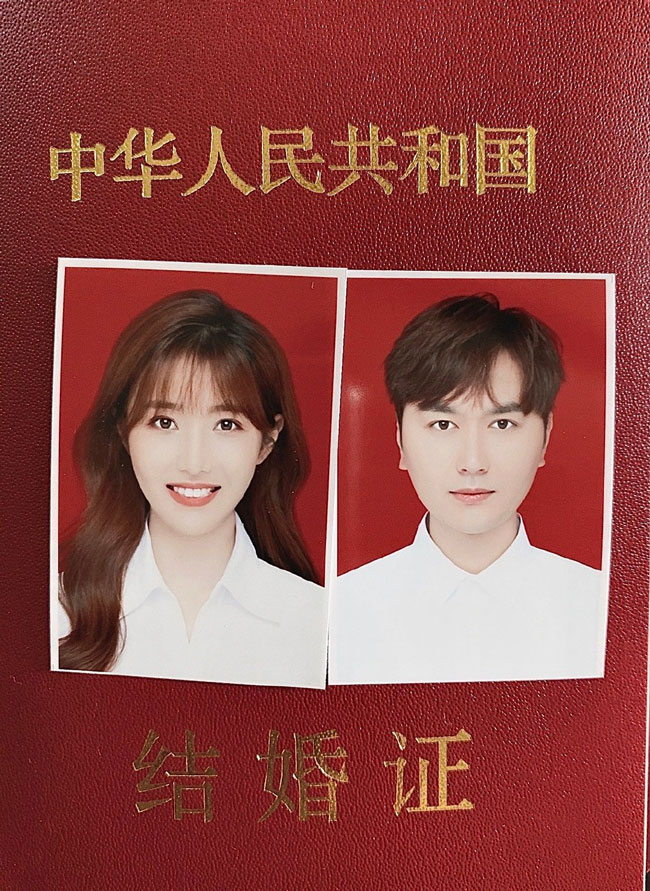虎牙“小小酷哥”喬妹領證結婚，三層別墅婚房裝修中，不退網繼續直播
