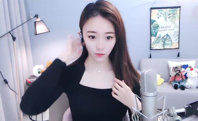 YY主播“小CC”個人資料簡介，曾獲神豪“315”力挺豪刷，小CC時如何走紅的