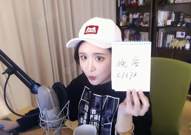 陳一發再次YouTube開直播，想方設法想回來，是要恢複日常直播了嗎