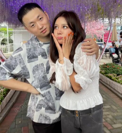 藥水哥官宣戀情，女朋友身份為YY主播“瑤瑤牙”，女友照片身材性感火辣