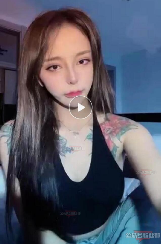 劉一手徒弟視頻被曝光，戚佳麗承認痛哭回應，是談戀愛前男友所為