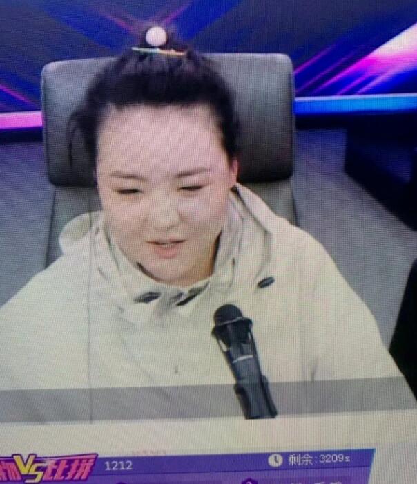 王小源徒弟小純罵人太狠，大佛百萬鍬公會都不要了，威脅平台對其封禁