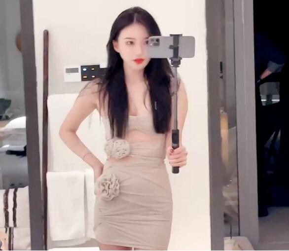 衣服過分身材安全，小蘇菲史上最大尺度，“球衣套裙”被吐槽平平無奇