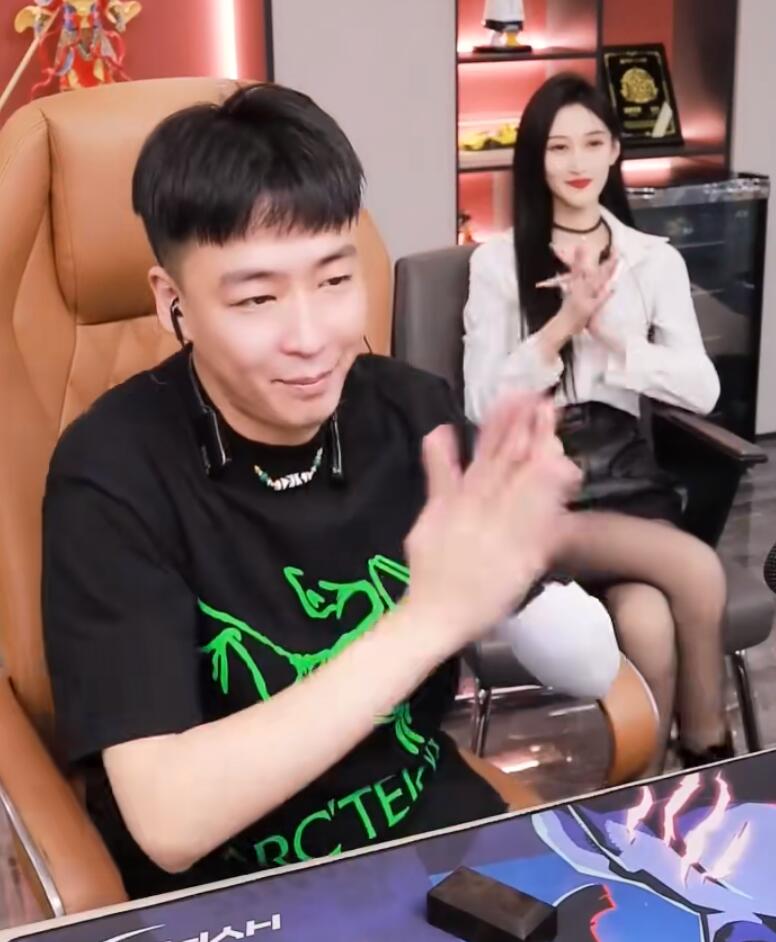 YY劉一手翻臉起訴，禦景電母女主播連發兩篇小作文道歉