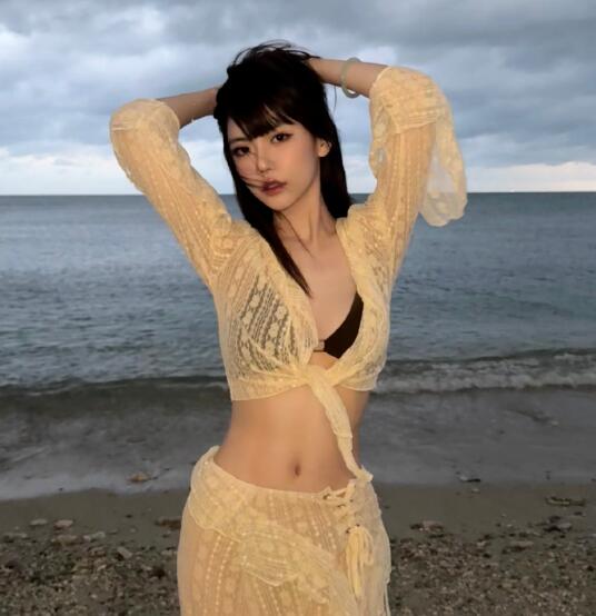 劉飛兒“退魚”周淑怡表忠心，這裏就像家一樣，下半輩子還簽鬥魚
