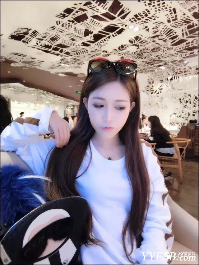 4C%`FP%0(G$E)S5R%O`F7A4.jpg