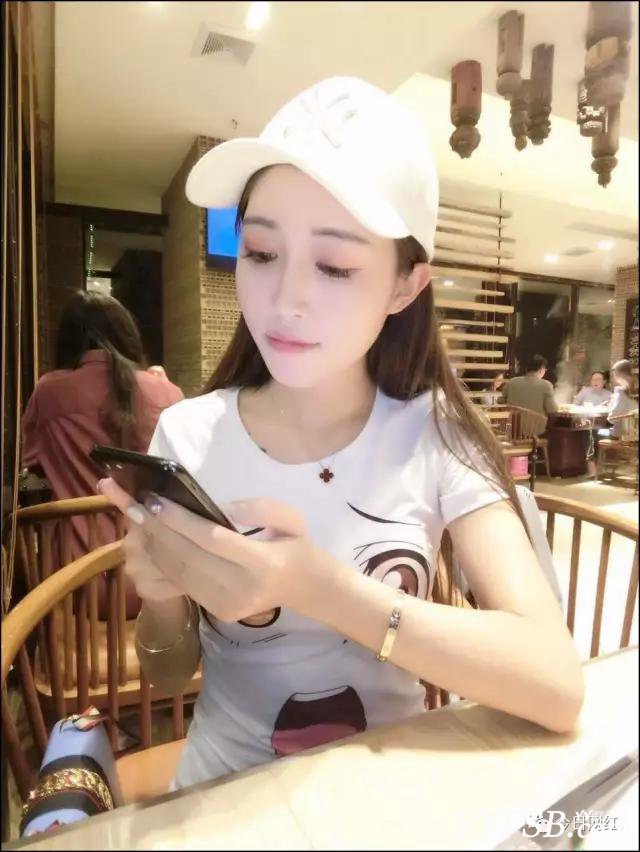 8(P`P_}YJM]83L]BZ[QV$TP.jpg