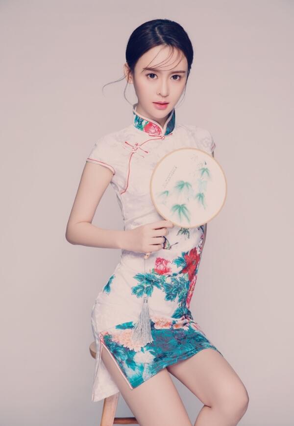 花椒直播徐若汐個人資料簡介直播間 徐若汐歌曲微博圖片私房照