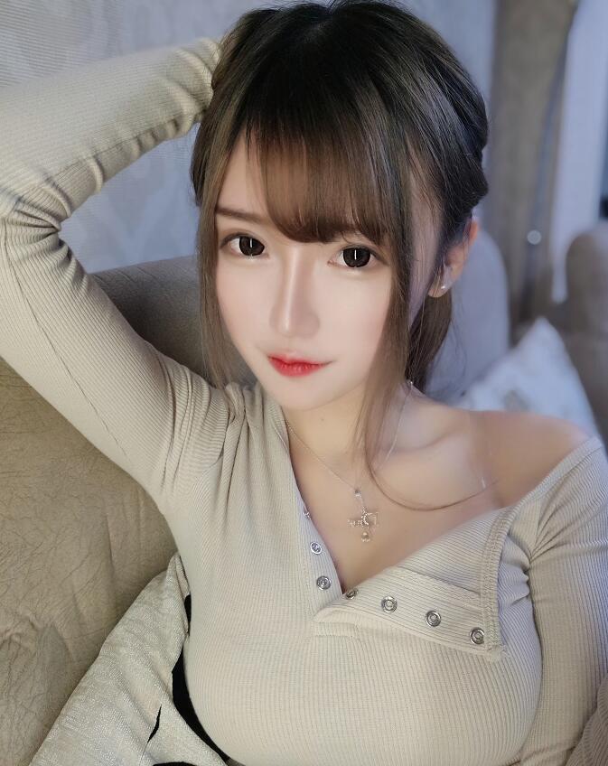 鬥魚主播腐團兒個人資料簡介 腐團兒性感COS福利寫真圖片私房照